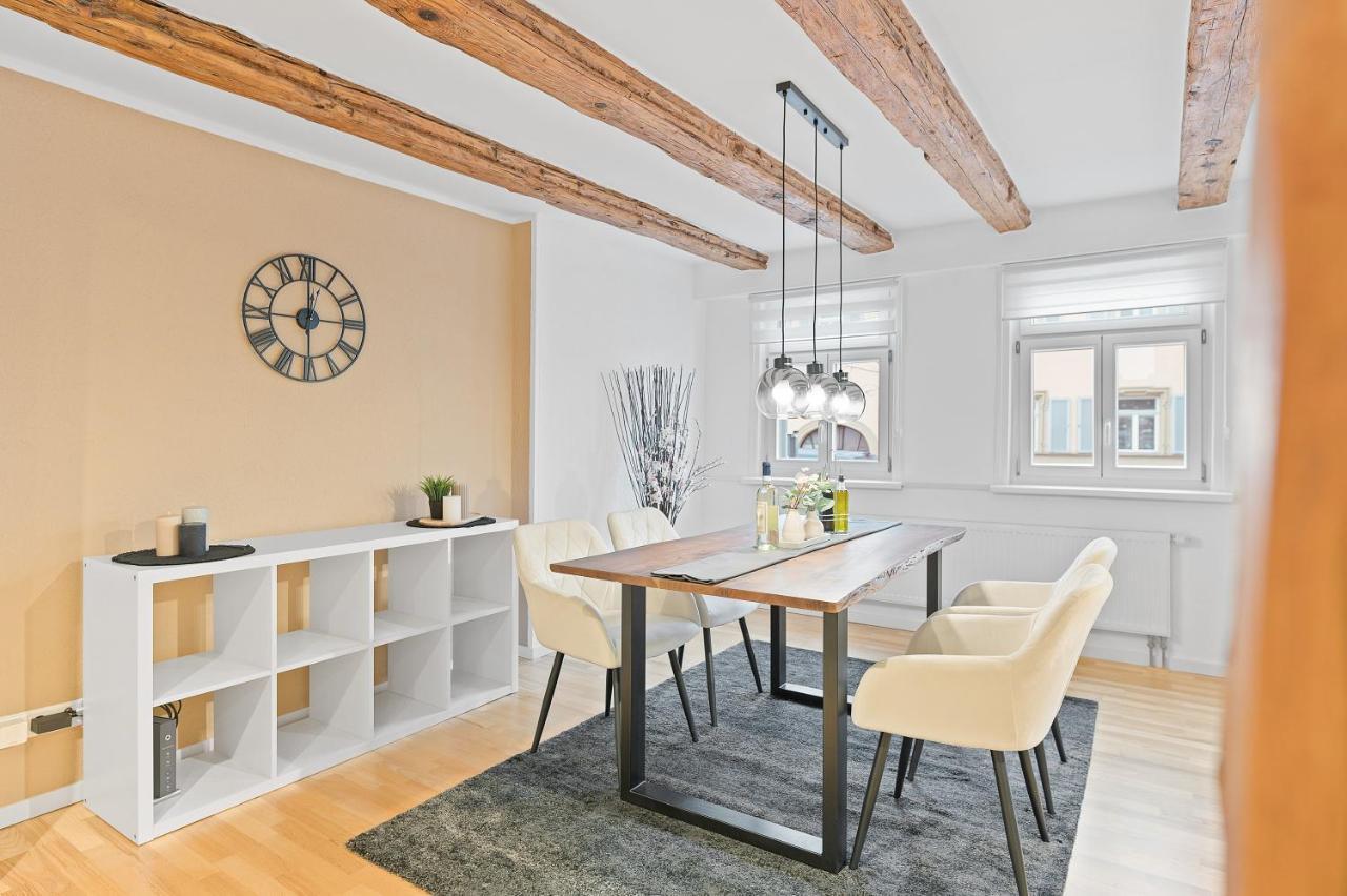 Moderne Altbauwohnung Im Zentrum - Kingsize Bett - Netflix Apartment Ludwigsburg