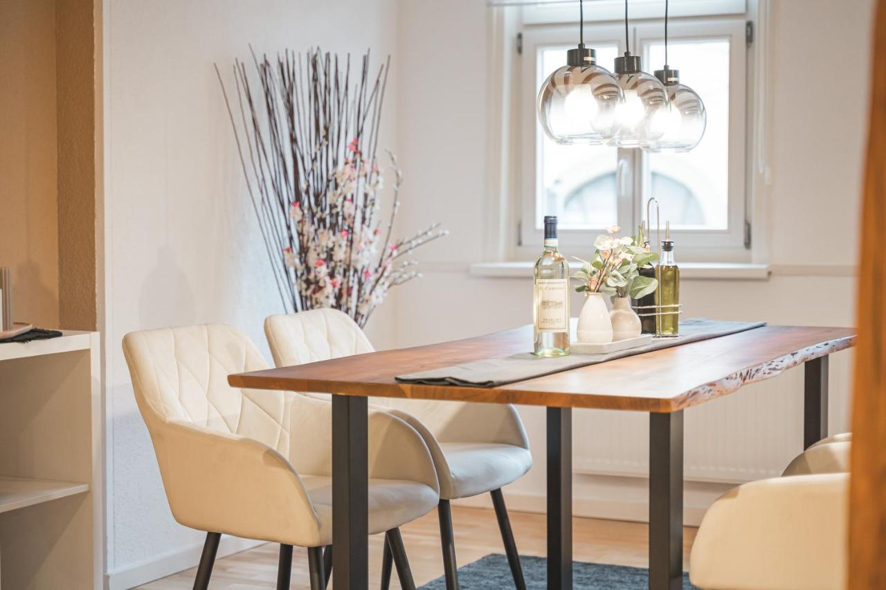 Moderne Altbauwohnung Im Zentrum - Kingsize Bett - Netflix Apartment *